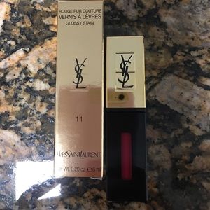 Yves Saint Laurent Vernis A Levres Shade 11
